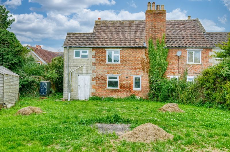 3 bed cottage for sale in Sandridge Common, Melksham SN12 Zoopla