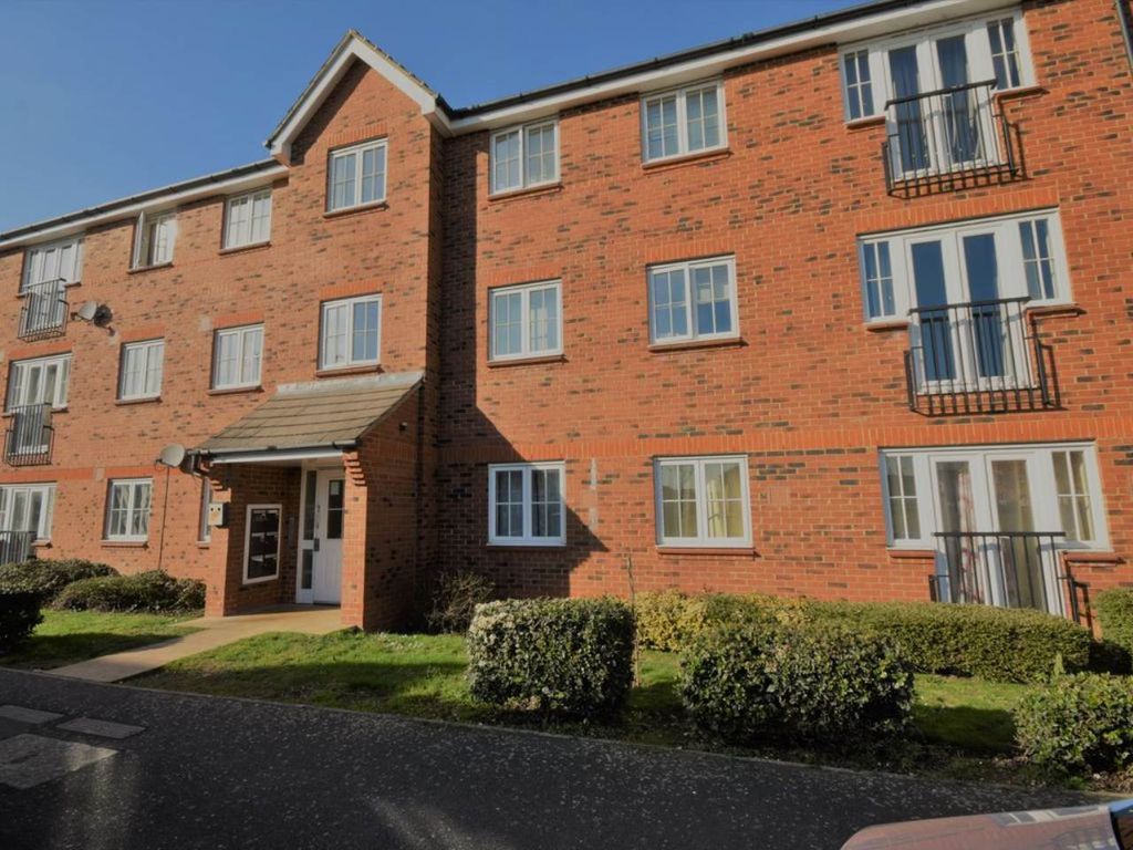 2 bed flat to rent in Richard Street, Hatfield, Hertfordshire AL10 Zoopla