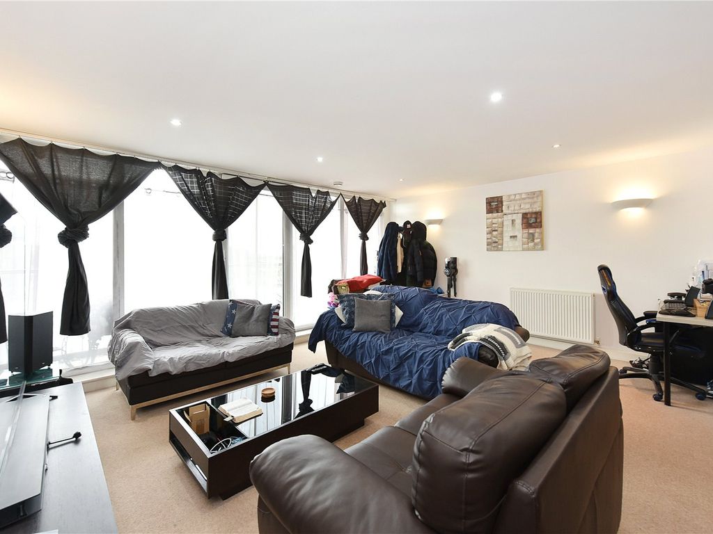 Adriatic Apartments 20 Western Gateway Newham London E16  