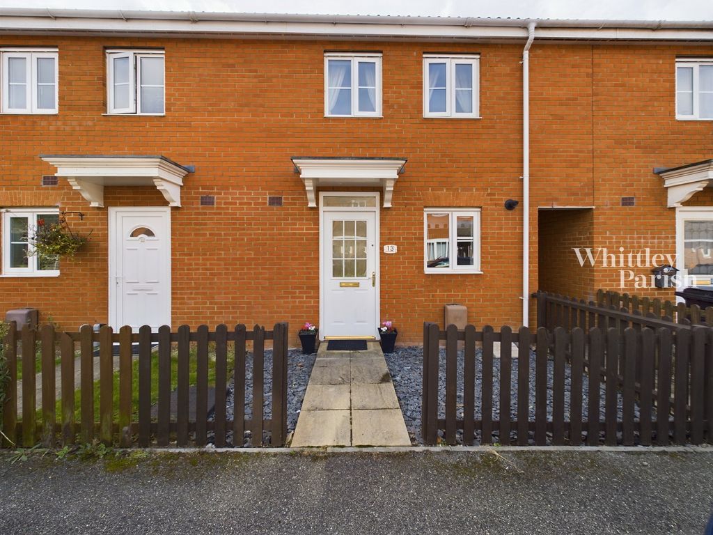 2 bed terraced house for sale in Viscount Close, Diss IP22, £198,000