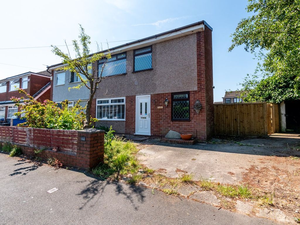 3 bed semidetached house for sale in Hornby Crescent, Clock Face, St