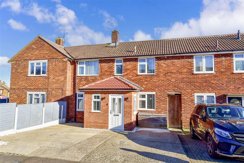 3 bed terraced house for sale in Minster Road, Twydall, Gillingham