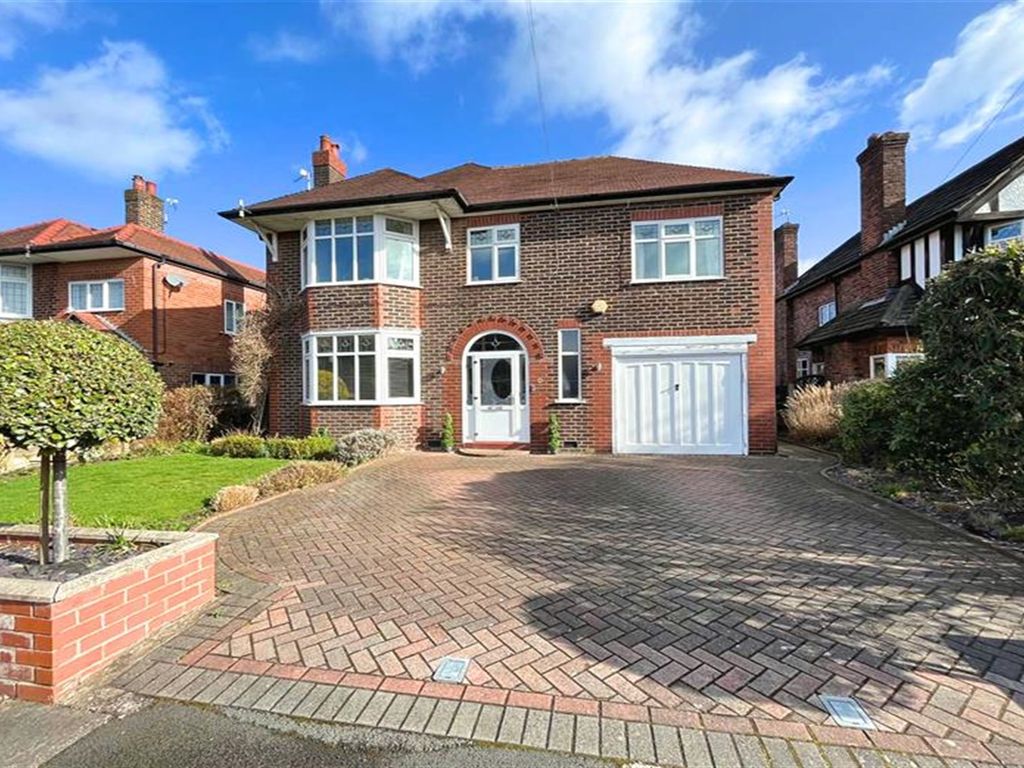 5 bed detached house for sale in Beeston Road, Sale M33 Zoopla