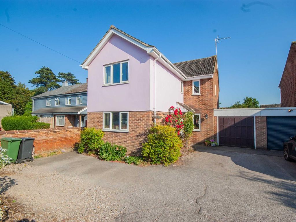 4 bed detached house for sale in The Street, Hatfield Peverel, Chelmsford CM3 Zoopla