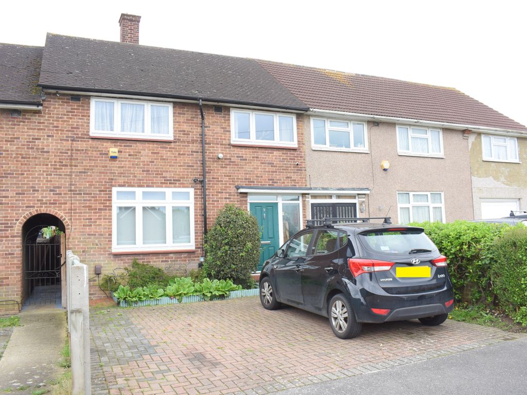 3 bed terraced house for sale in Melksham Gardens, Romford, Essex RM3 Zoopla