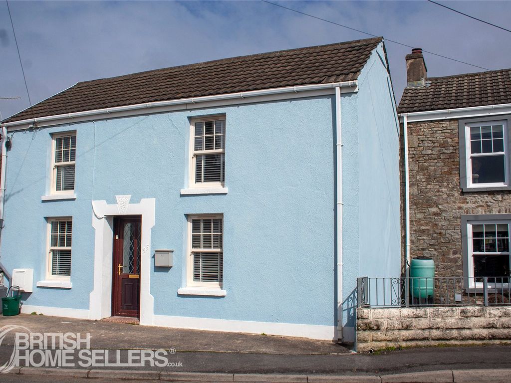 3 bed semidetached house for sale in Ashburnham Road, Pembrey, Burry Port, Carmarthenshire SA16