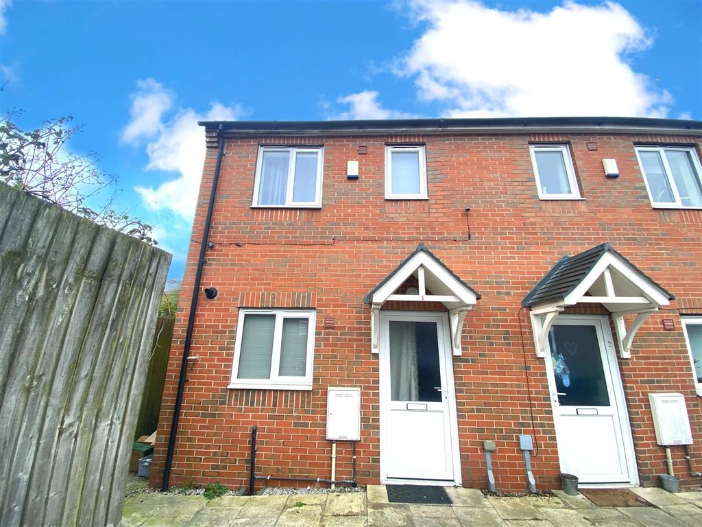 2 bed end terrace house for sale in Muriel Gardens, Bulwell, Nottingham