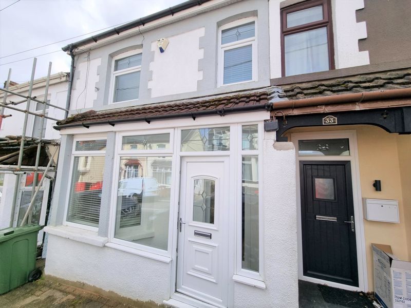 3 bed terraced house to rent in MaesYGraig Street, Gilfach, Bargoed