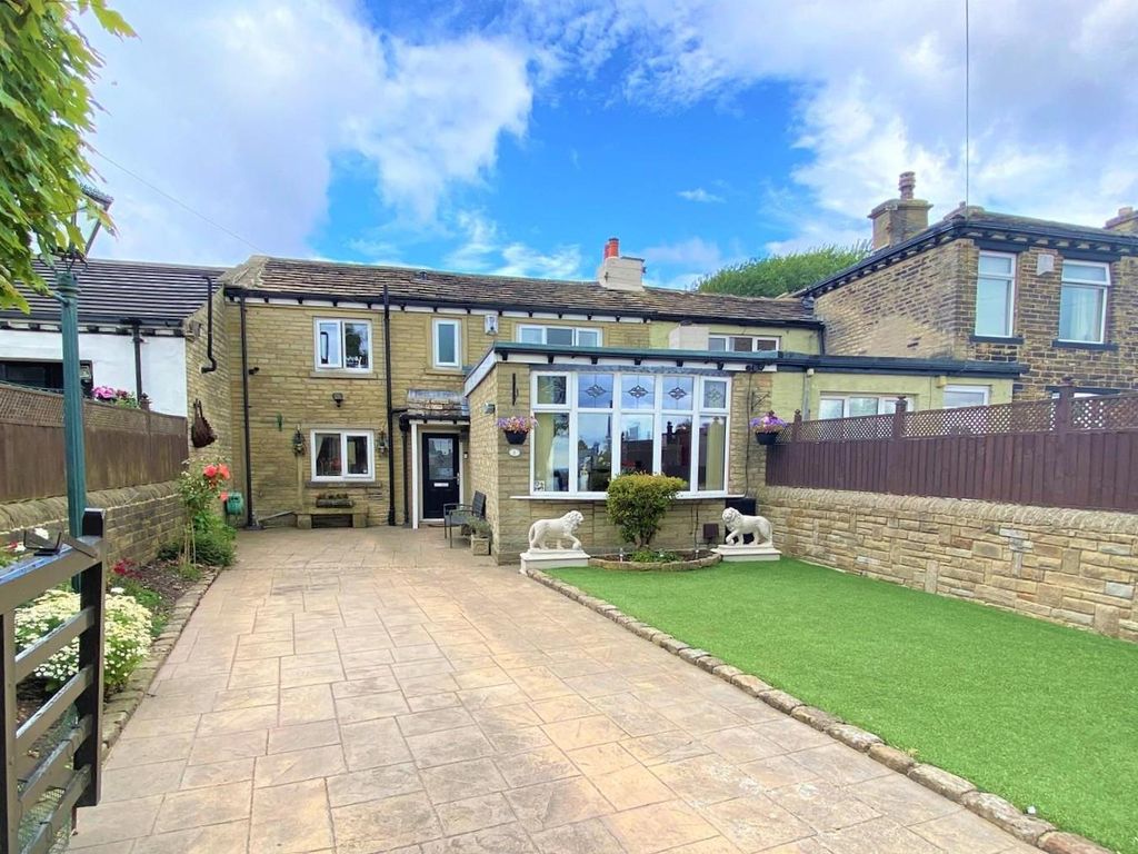 3 bed terraced house for sale in Shelf Moor, Shelf, Halifax HX3 Zoopla