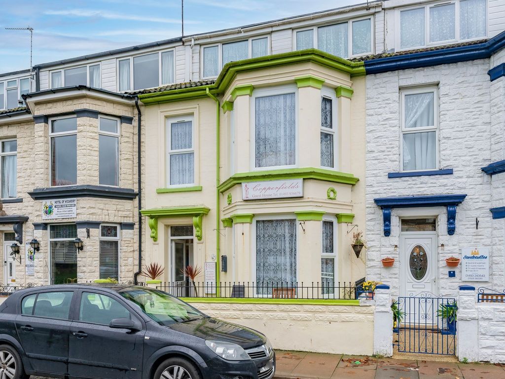 10 bed terraced house for sale in Trafalgar Road, Great Yarmouth NR30