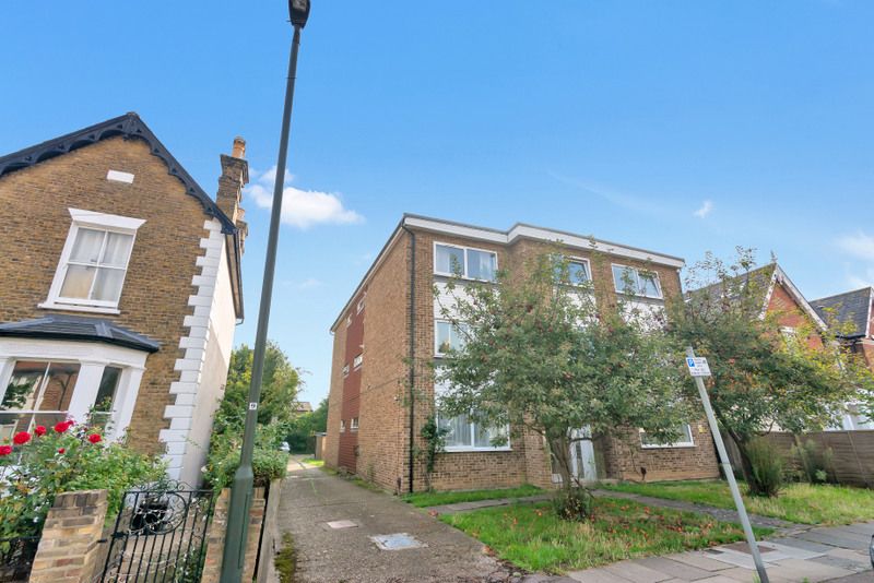 1 bed flat for sale in Montague Road, Wimbledon, London SW19 Zoopla