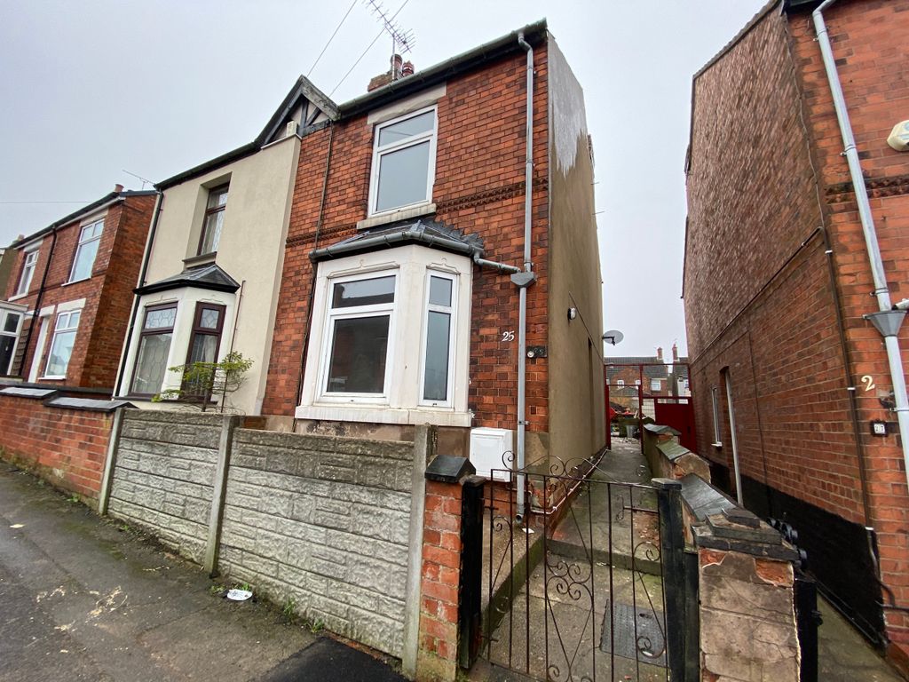 3 bed semidetached house to rent in Morley Street, Stanton Hill