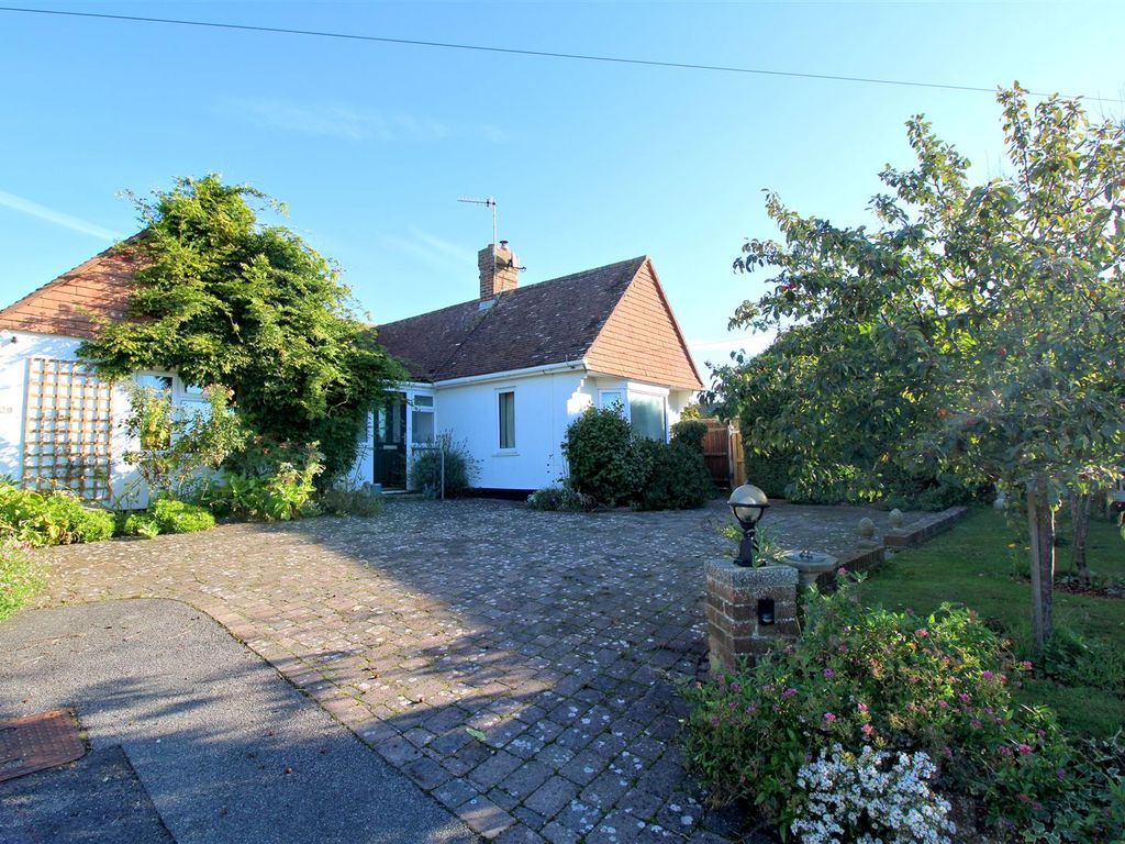 3 bed detached bungalow for sale in Bramber Road, Seaford BN25 Zoopla
