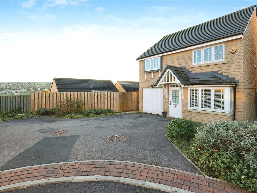4 bed detached house for sale in Low Whin Fold, Keighley, West