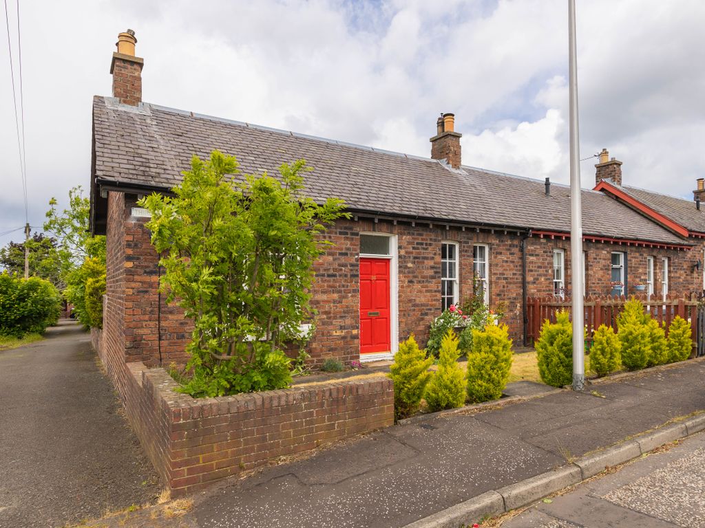 1 bed villa for sale in 34 Third Street, Newtongrange EH22, £155,000