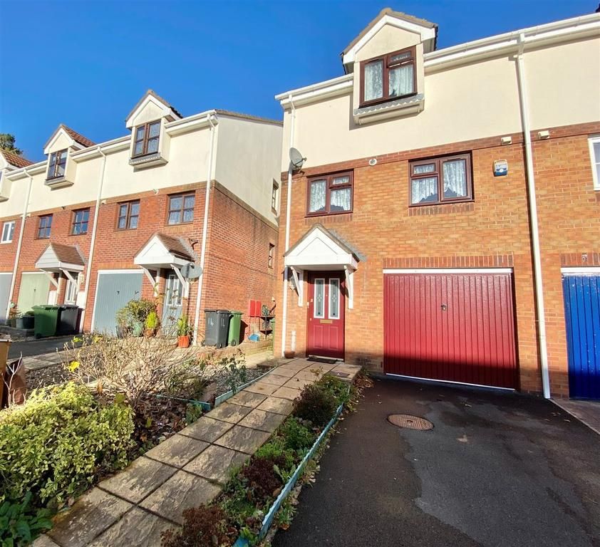 3 bed semidetached house for sale in Hawley Manor, Barnstaple EX32