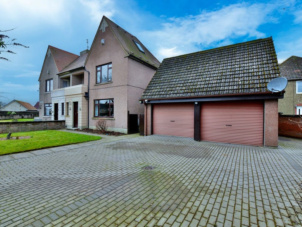 4 bed semidetached house for sale in Kirkland Walk, Methil, Leven KY8, £205,000 Zoopla