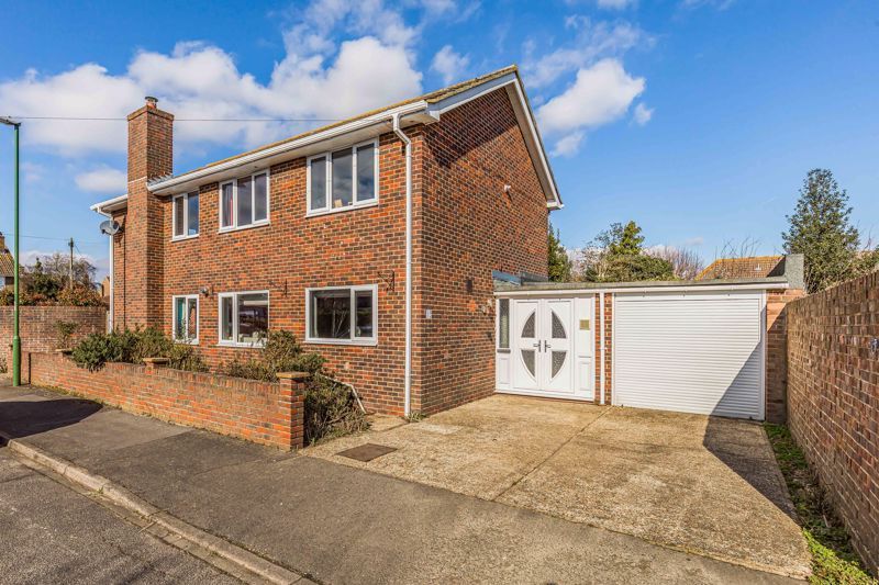 4 bed detached house for sale in Hartland Court, Southbourne, Emsworth