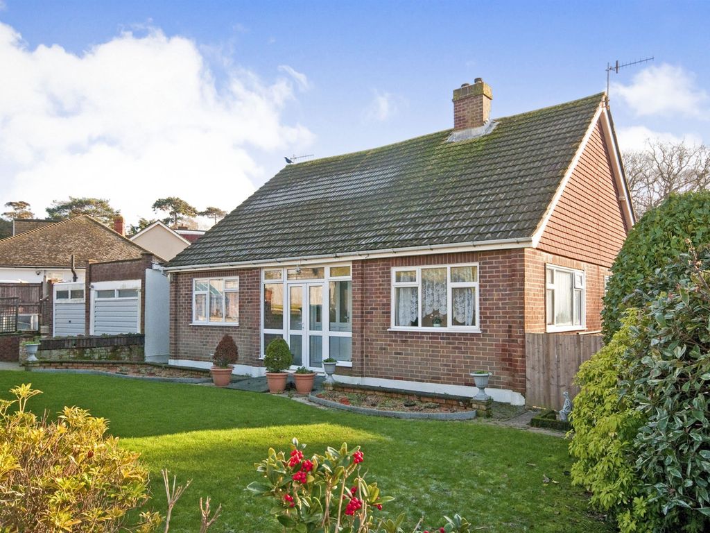 3 bed detached bungalow for sale in St. Helens Down, Hastings TN34 Zoopla
