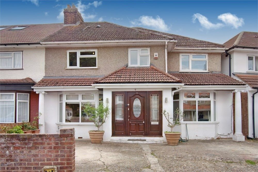 5 bed semidetached house for sale in Betham Road, Greenford UB6 Zoopla
