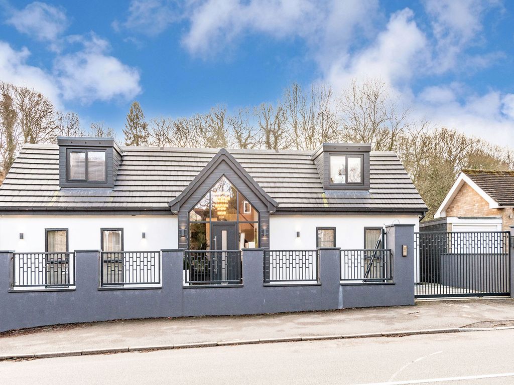 3 bed detached bungalow for sale in Totley Brook Road, Totley Rise