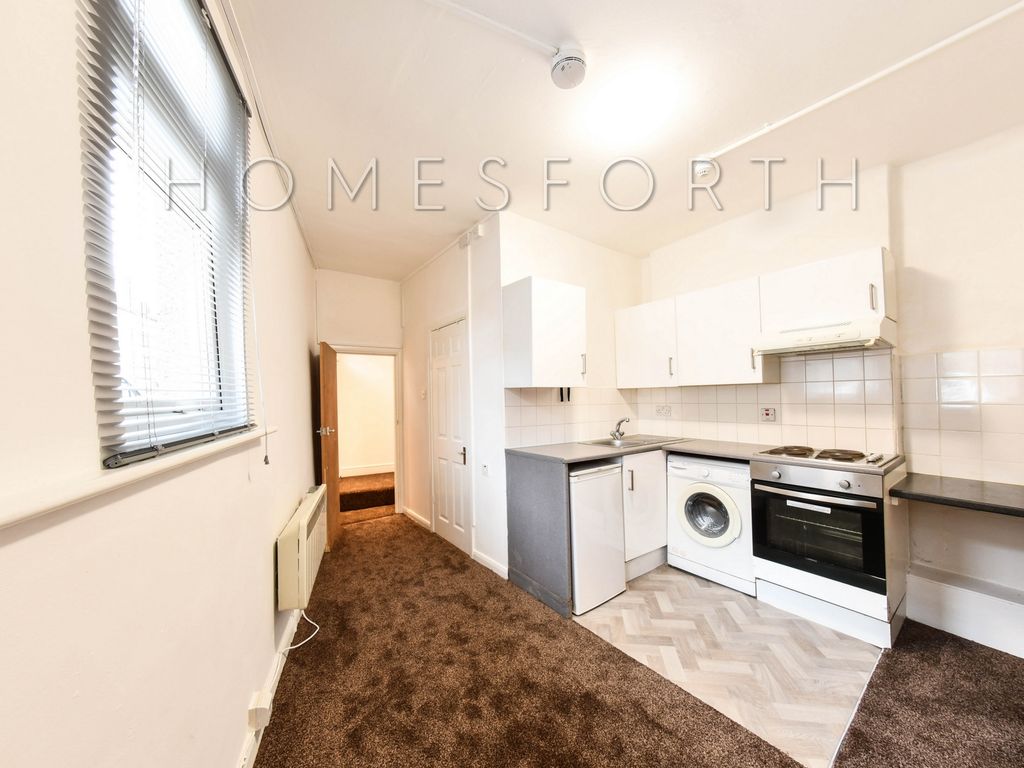 1 bed flat to rent in Holloway Road, Archway N19, £1,278 pcm Zoopla