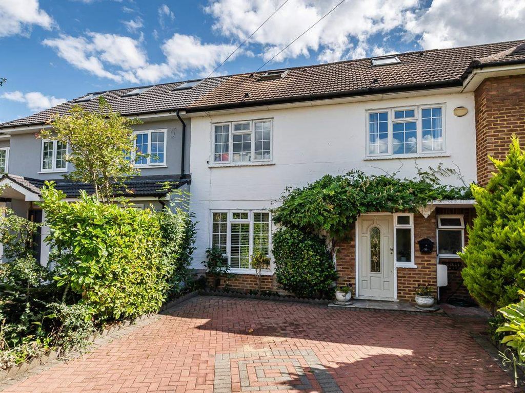 4 bed terraced house for sale in Keswick Avenue, London SW15, £895,000