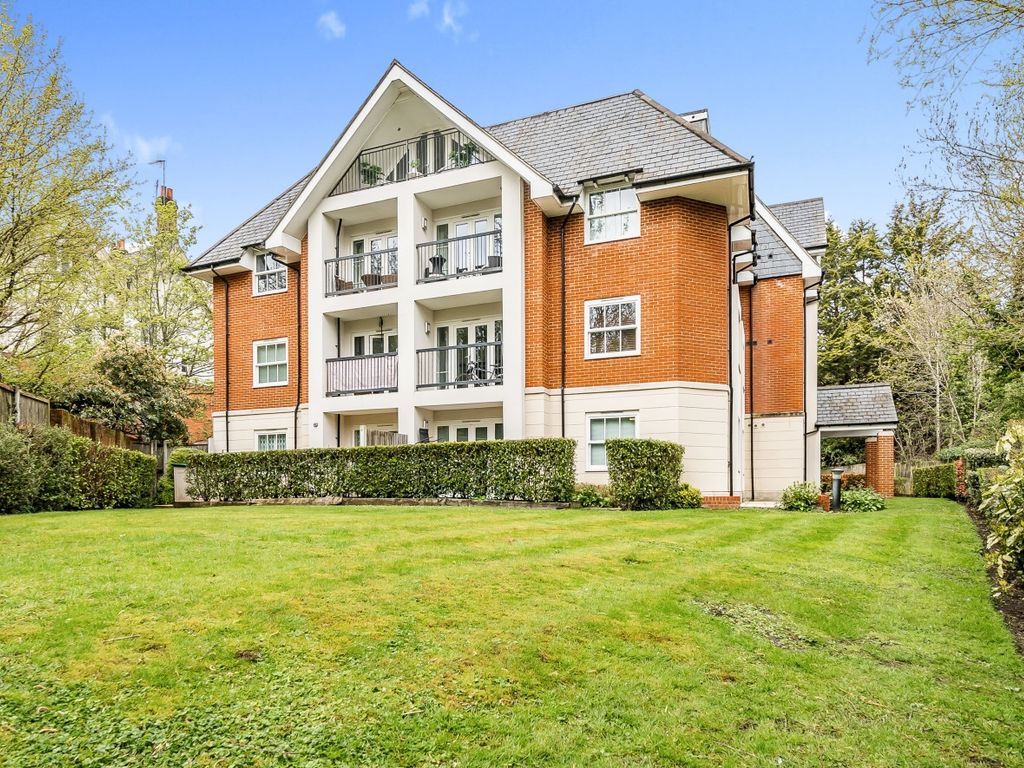 2 bed flat for sale in Chislehurst Road, Bickley, Bromley BR7 Zoopla