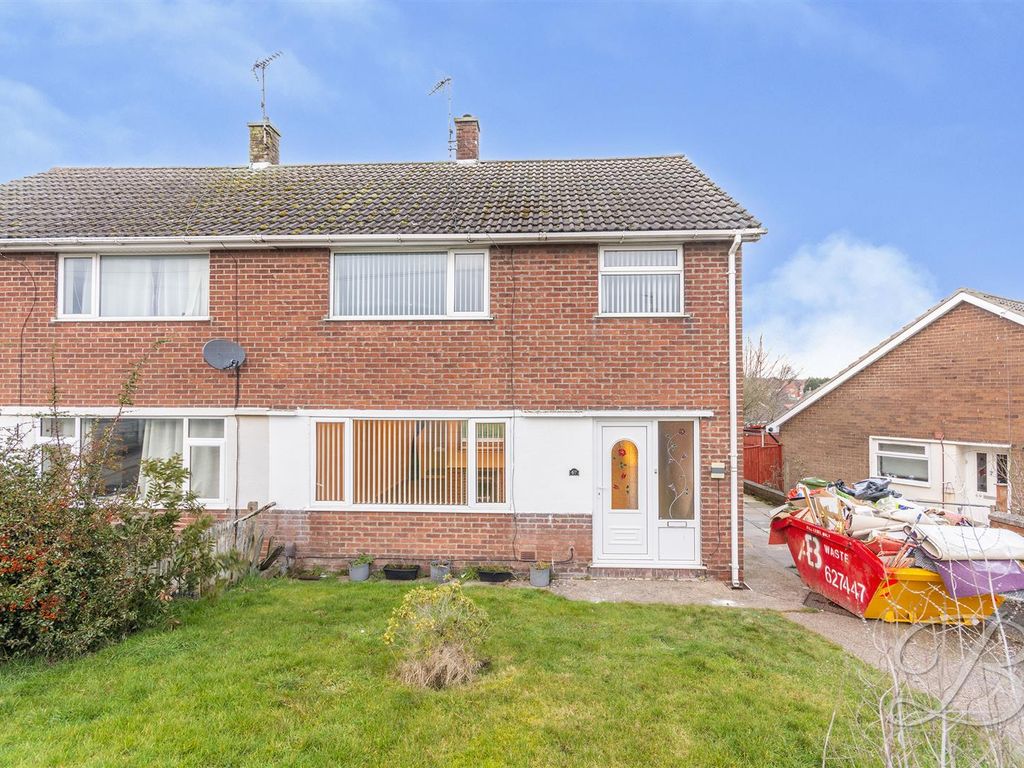 3 bed semidetached house to rent in Preston Road, Rainworth, Mansfield