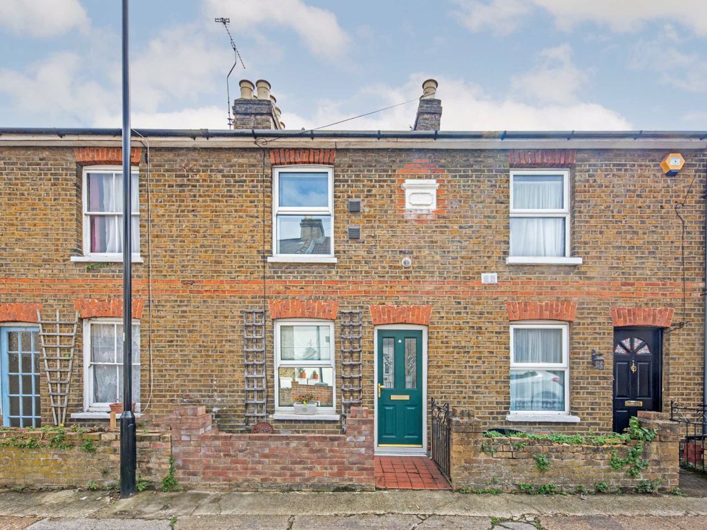 New Road, Hounslow TW3  