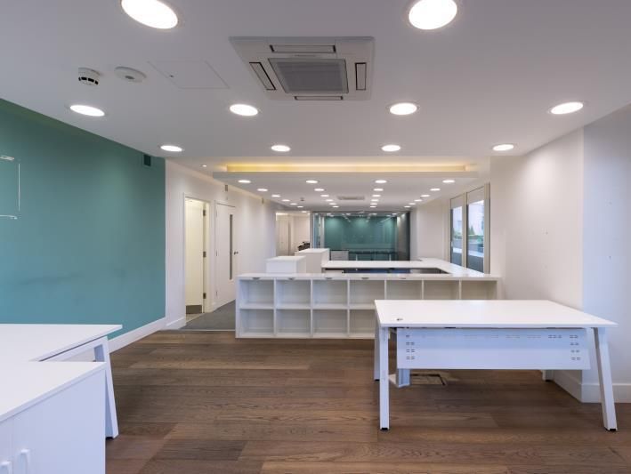 5A St George Wharf, Vauxhall Riverside, Vauxhall SW8