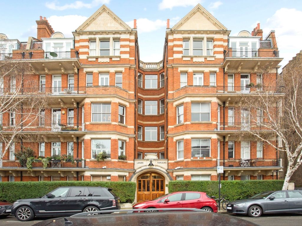 Lanark Road, Little Venice W9  