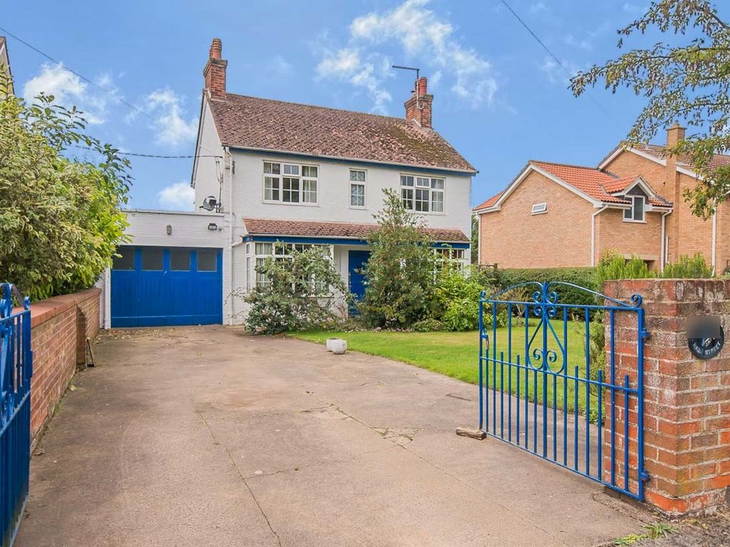 3 bed detached house for sale in High Street, Stilton, Peterborough PE7