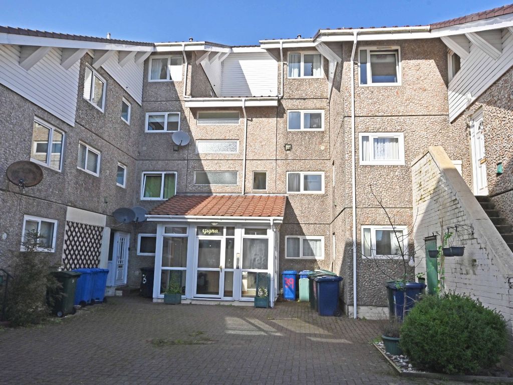 2 bed for sale in Fairhaven, Kirn, Dunoon PA23, £68,000 Zoopla