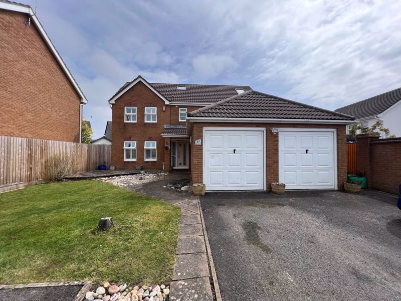 6 bed detached house for sale in Marine Drive, Barry CF62 Zoopla