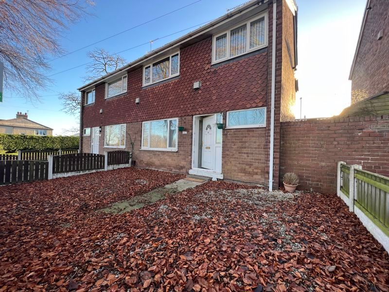 3 bed semidetached house for sale in Pontefract Road, Ferrybridge