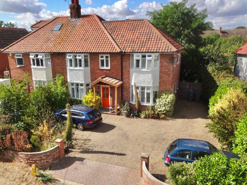 5 bed semidetached house for sale in Old Barrack Road, Woodbridge IP12