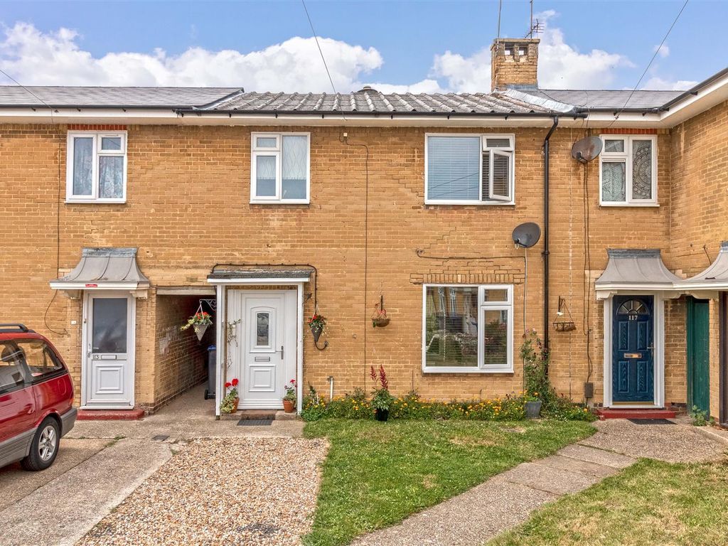 3 bed terraced house for sale in The Quadrant, GoringBySea, Worthing