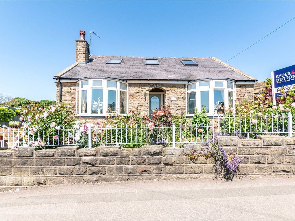 3 bed bungalow for sale in Dry Hill Lane, Denby Dale, Huddersfield