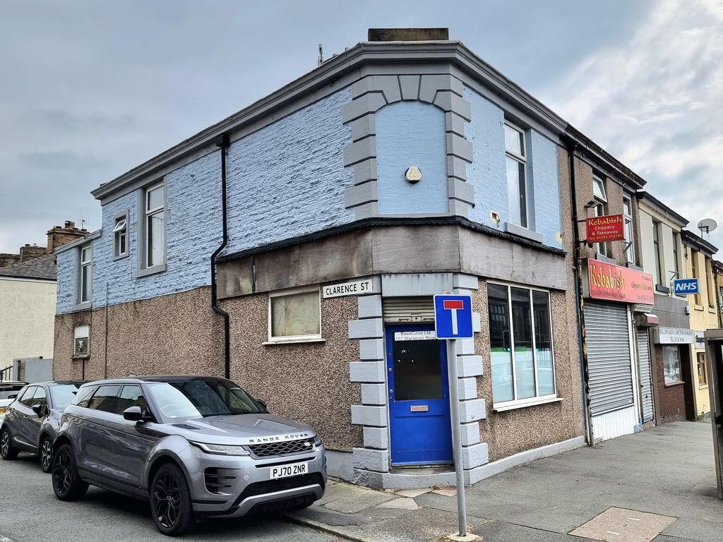 Retail premises for sale in Blackburn Road, Darwen BB3 Zoopla