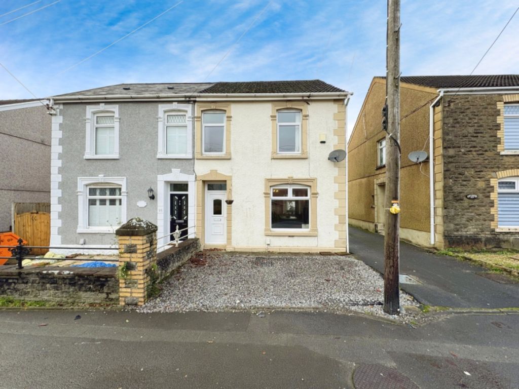 3 bed semidetached house for sale in Frampton Road, Gorseinon, Swansea