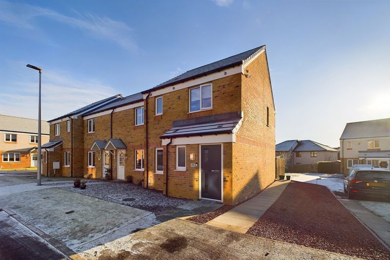 3 bed end terrace house for sale in Balcastle Crescent, Carluke ML8, £