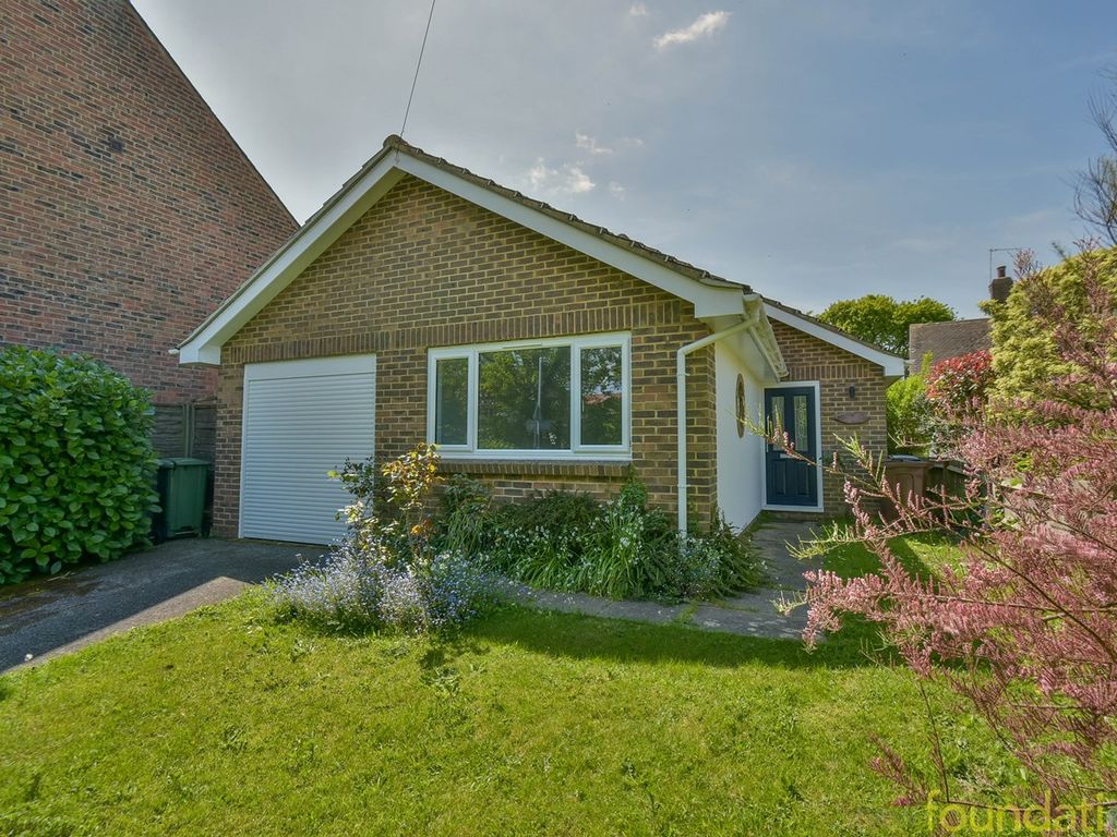 2 bed detached bungalow for sale in Collington Lane West, BexhillOn