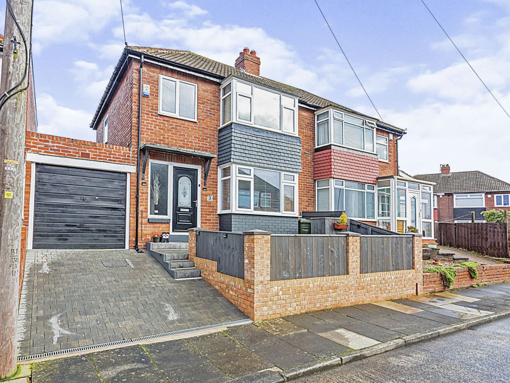 3 bed semidetached house for sale in Carlton Gardens, Newcastle Upon