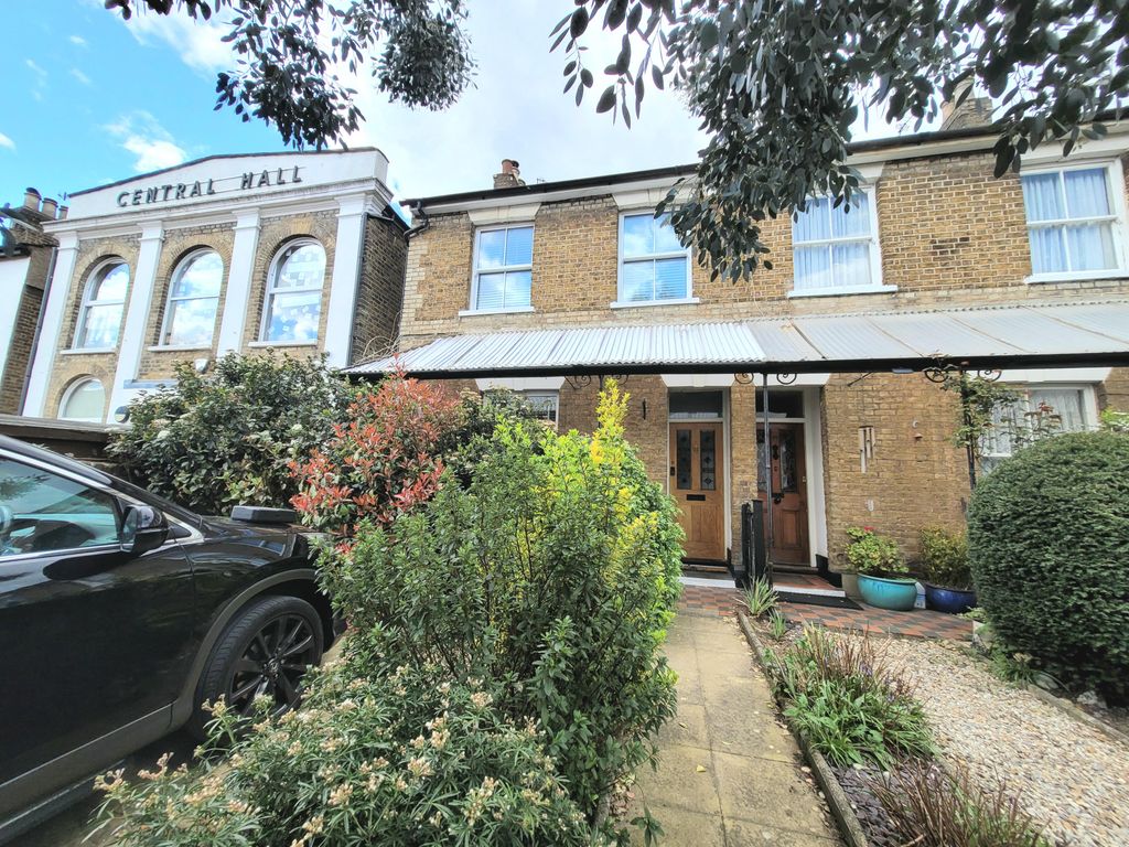 2 bed property to rent in Loates Lane, Watford WD17 Zoopla