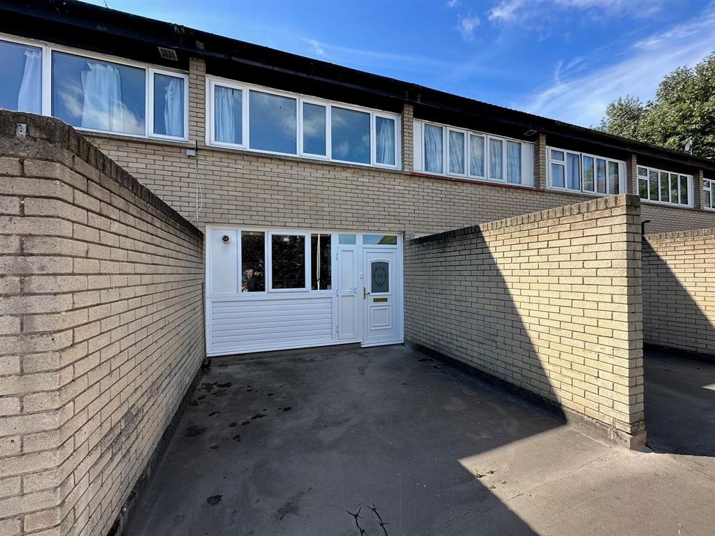 3 bed terraced house to rent in Heritage Close, Cowley, Uxbridge UB8, £1,695 pcm Zoopla