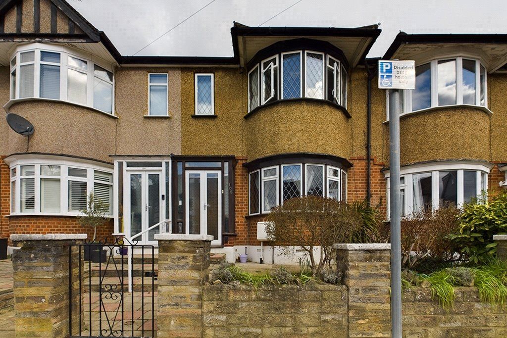 2 bed terraced house for sale in Hartland Drive, Ruislip HA4 Zoopla