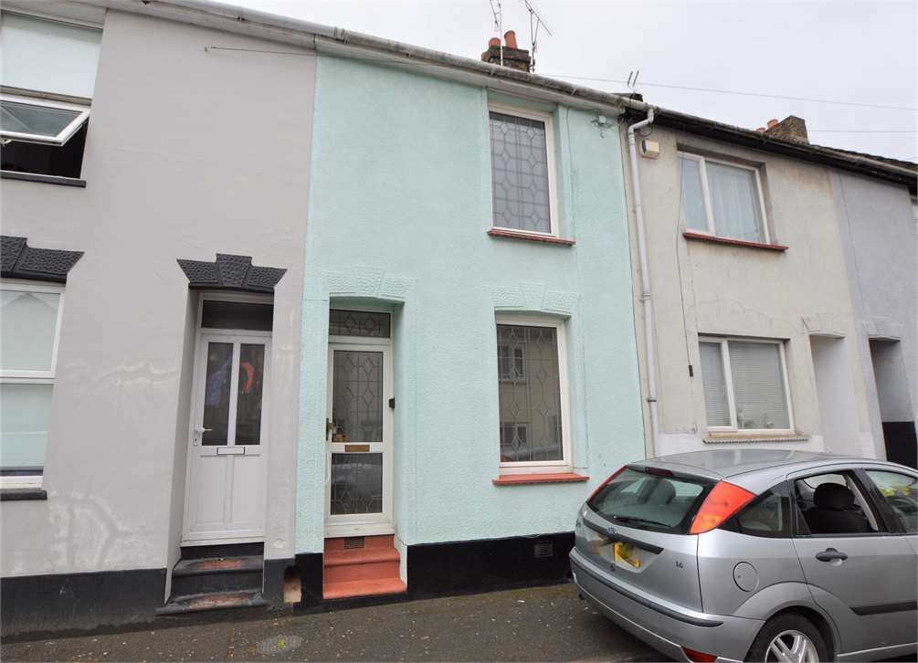 3 bed to rent in Hartington Street, Chatham ME4, £1,250 pcm