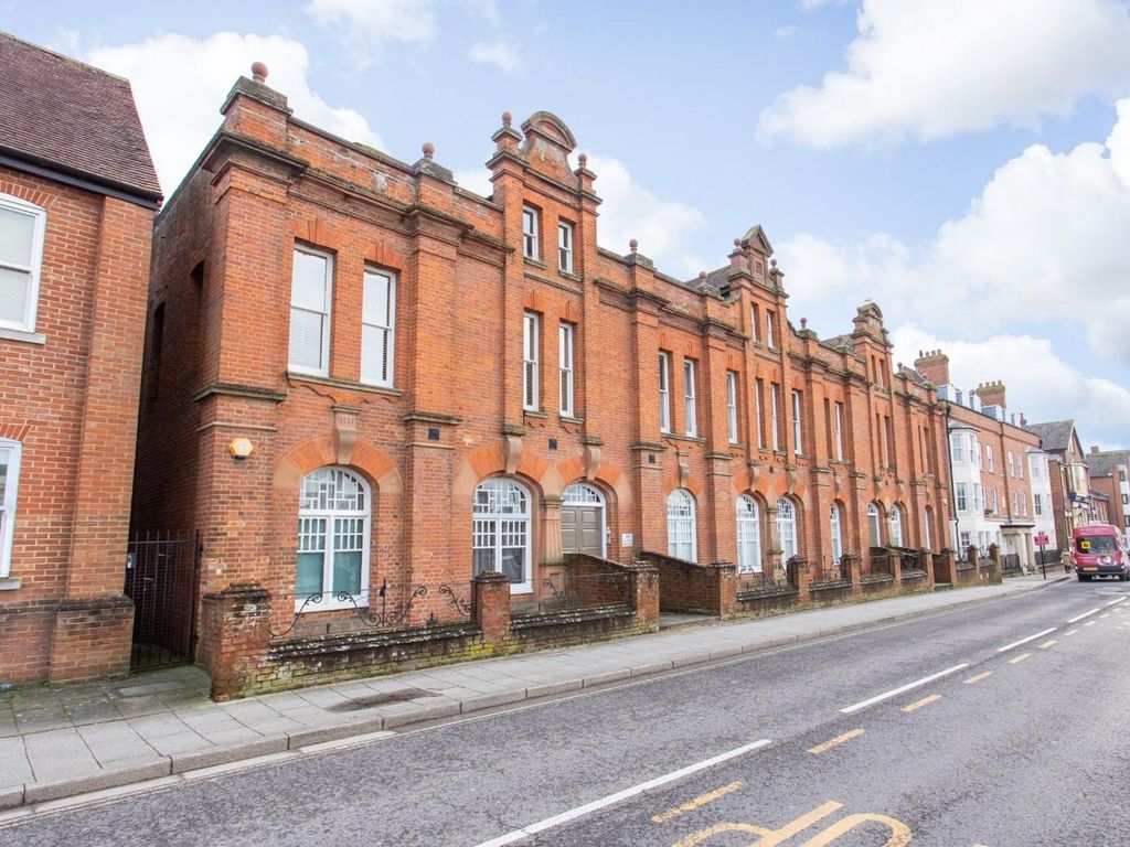 3 bed flat for sale in Station Road West, Canterbury CT2 Zoopla