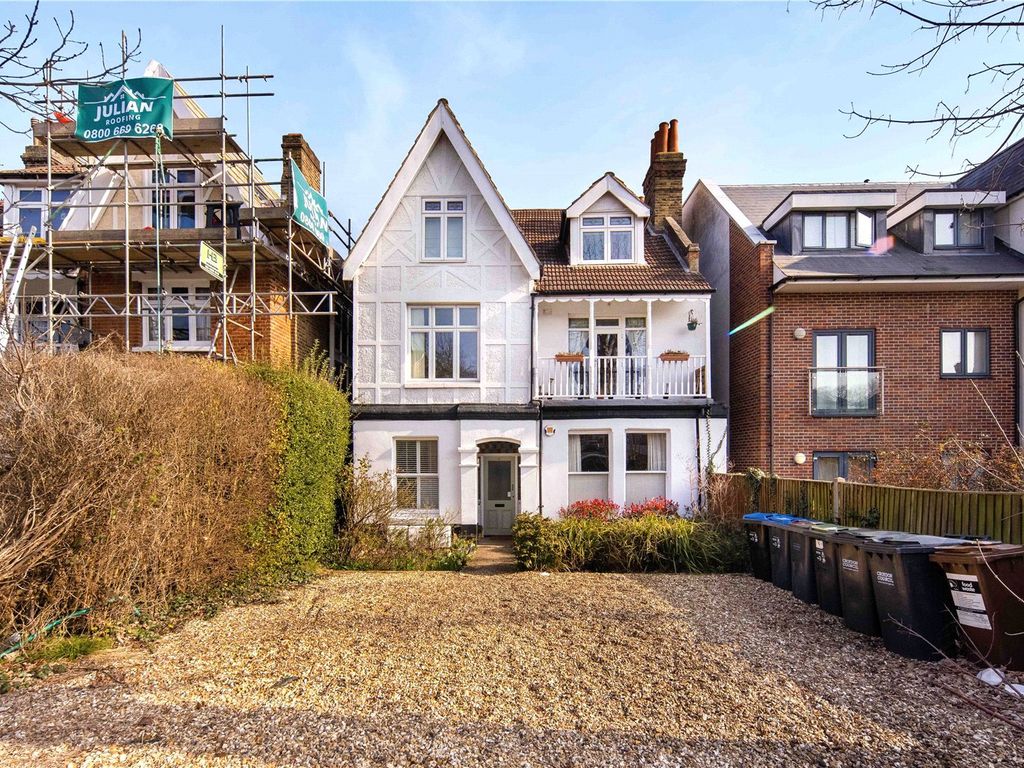 2 bed flat for sale in Auckland Road, London SE19, £600,000 Zoopla